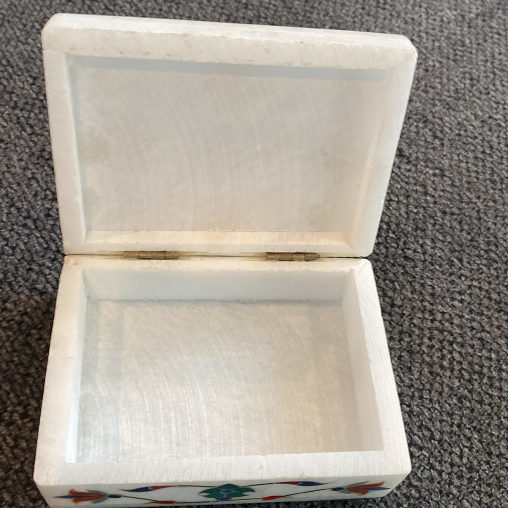 Colorful Floral Inlay Jewelry Box - Picture 9 of 10
